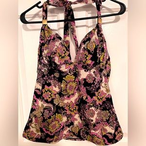 Victoria’s Secret Swim Top Size Medium